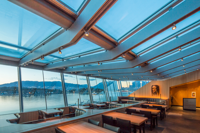 Cactus Club at Coal Harbour - Building