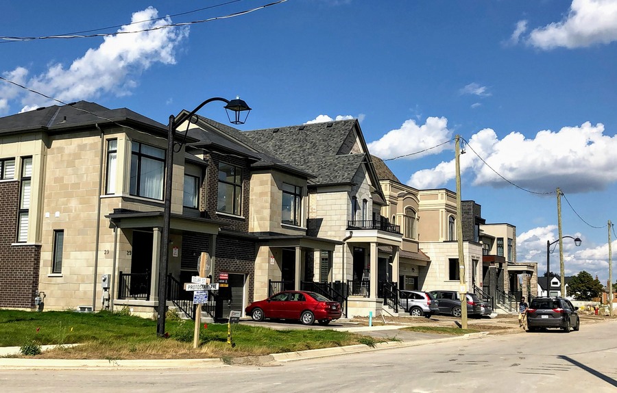 Federal bank regulator proposes tightening test for uninsured mortgages